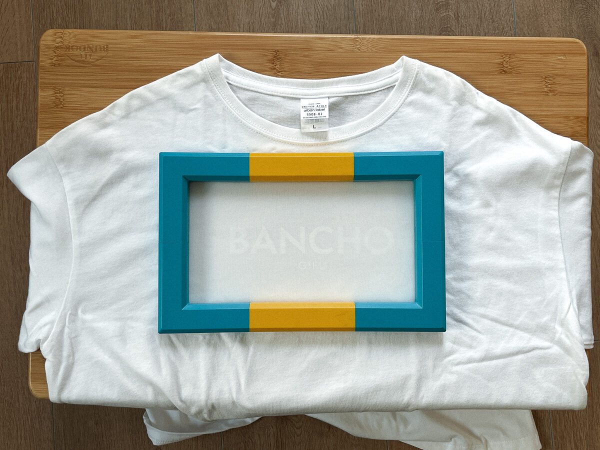 Tシャツとスリマッカ