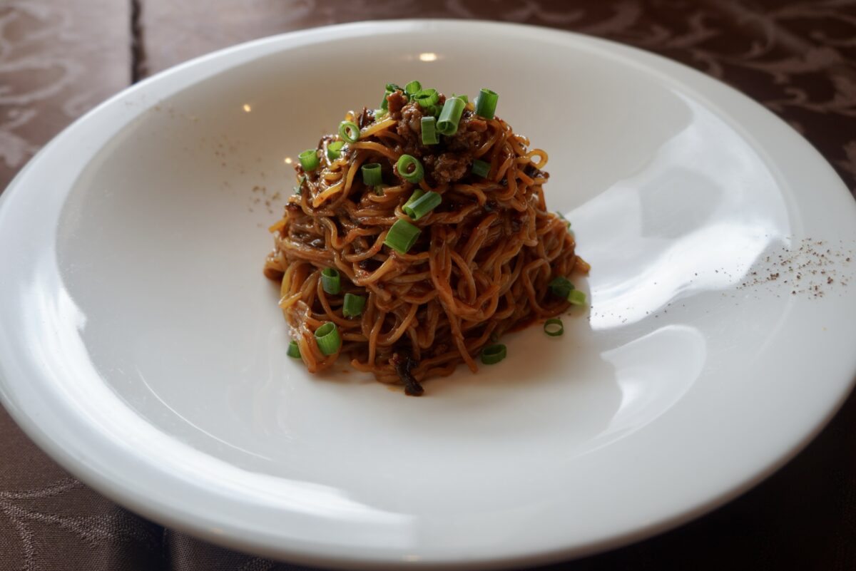 スーツァンレストラン 陳　汁なし担々麺